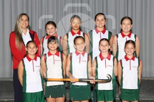 HOCKEY GIRLS U11 B.JPG